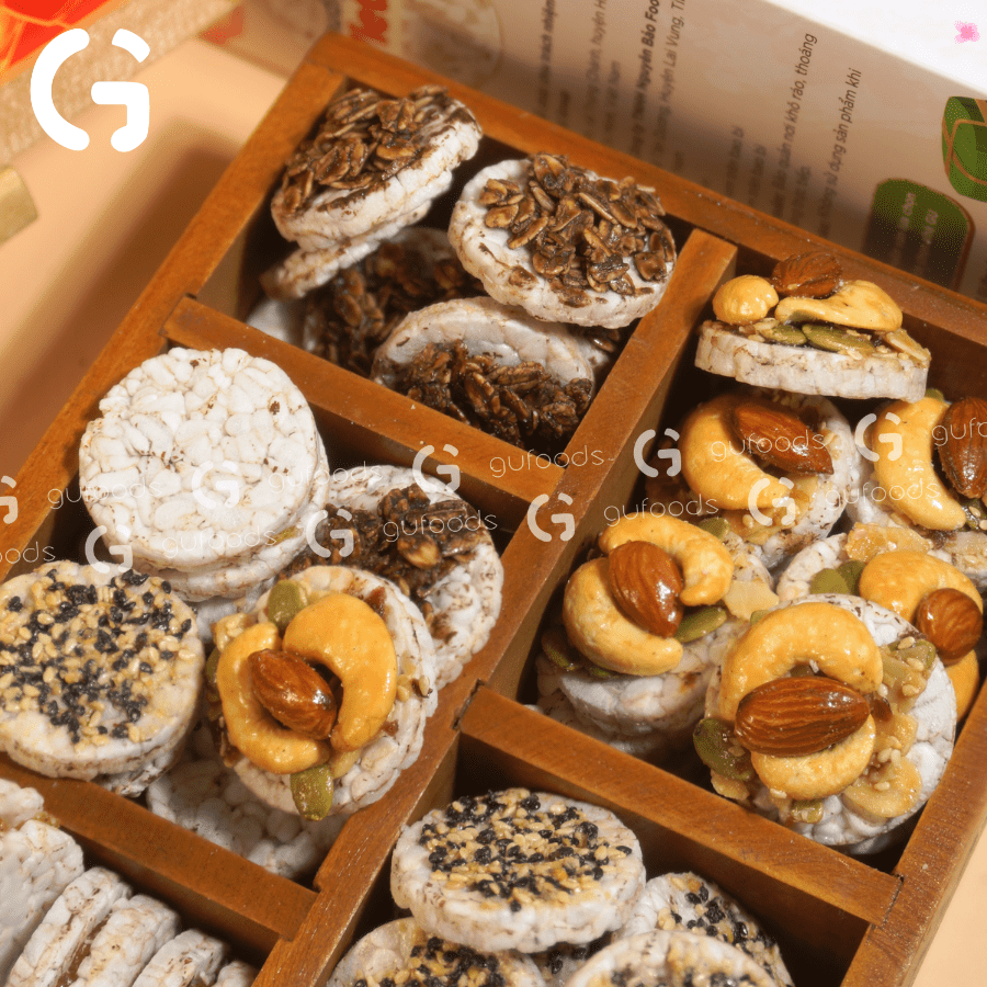 Snack gạo lứt healthy mix tứ vị GUfoods - Hội tụ 4 vị snack ngon, Nạp nhanh năng lượng, Tiện lợi, Eat clean, Thuần chay