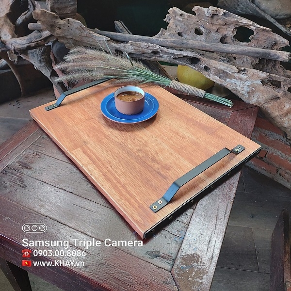 Khay gỗ nâu đỏ