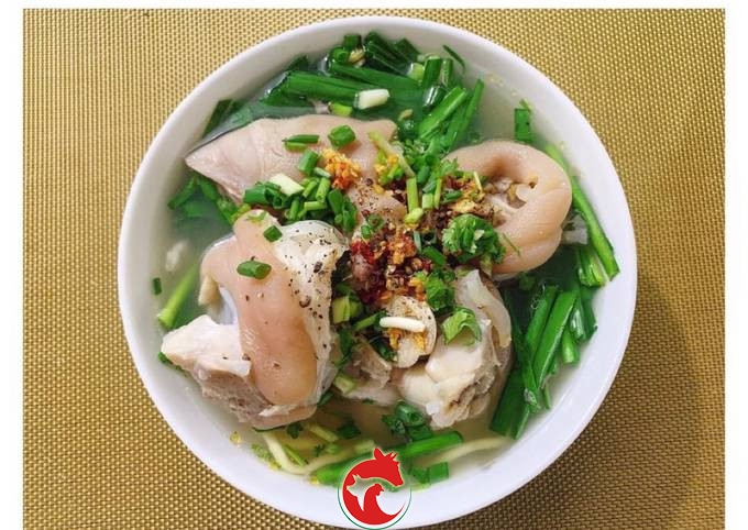 Dựng heo sau (Giò gân)
