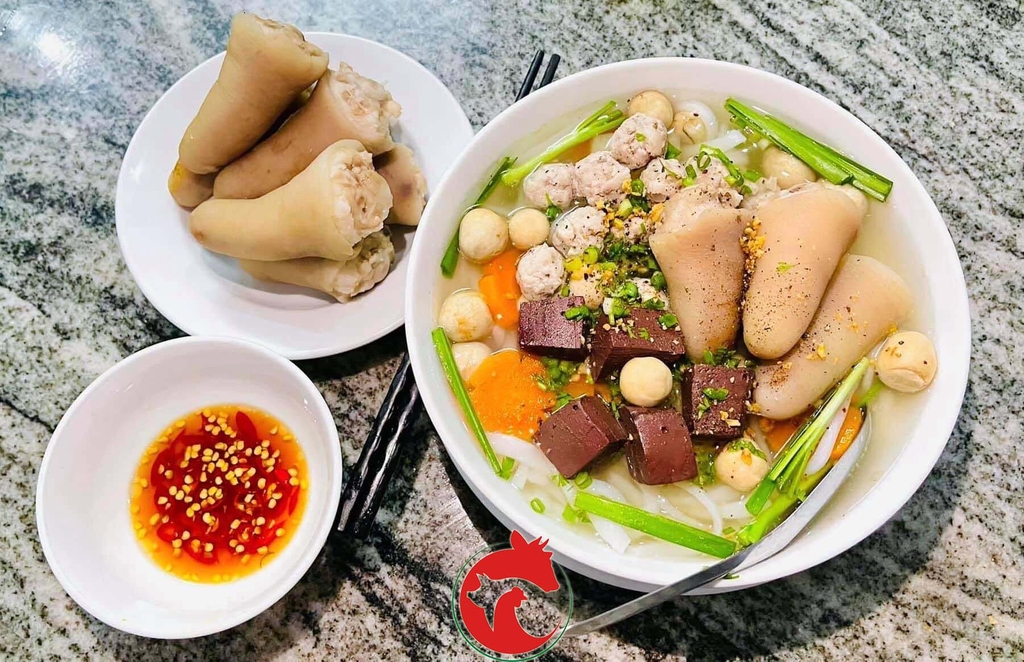 duoi-heo-cut-nhap-khau