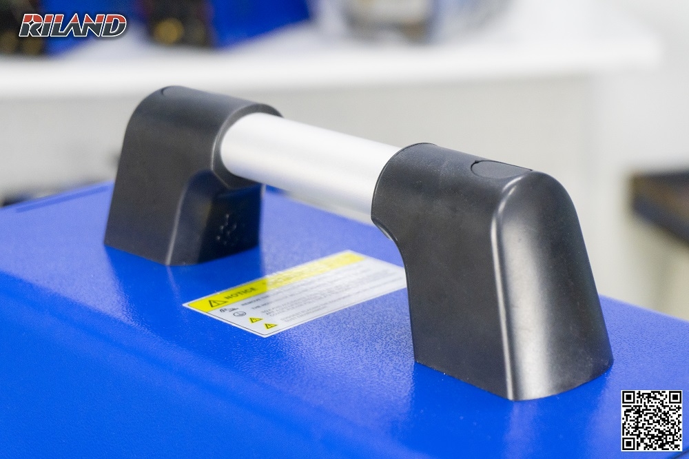 Máy hàn que điện tử RILAND ARC 270GT