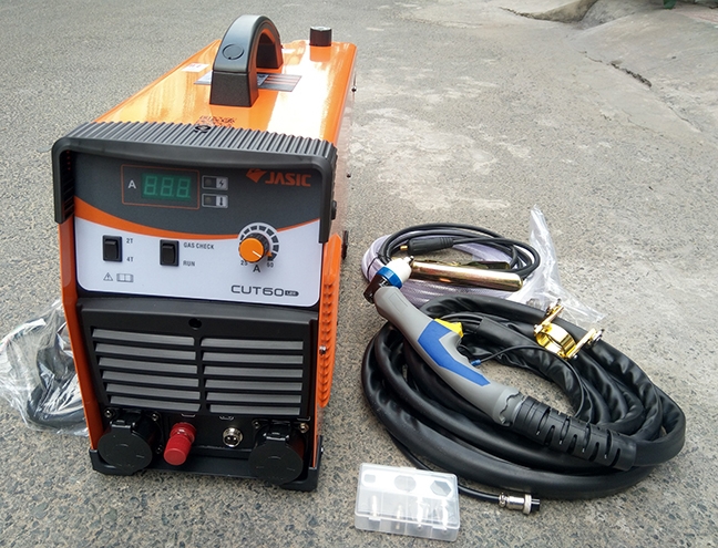 Máy cắt Plasma Jasic Cut 60 L211 220V