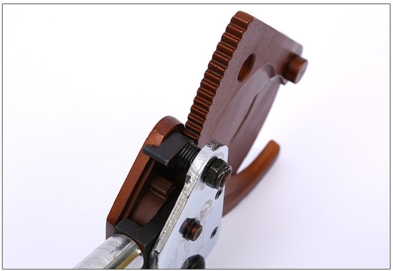 Kìm cắt cáp nhông J75