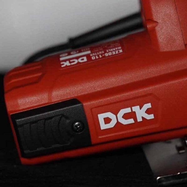 Máy cắt gạch 1800W 110mm KZE06-110 - DCK