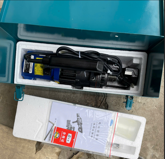 Máy cắt sắt thủy lực RC-22