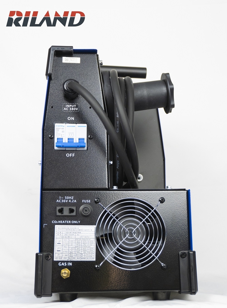 Máy hàn Mig RILAND NBC 250GW