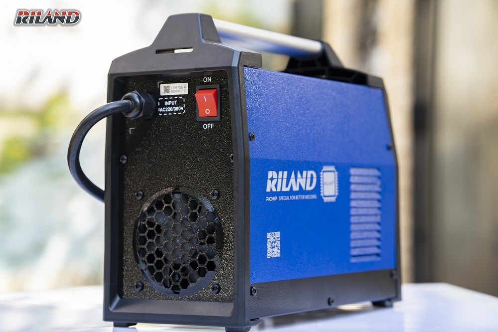 Máy hàn que điện tử RILAND ARC 400DS