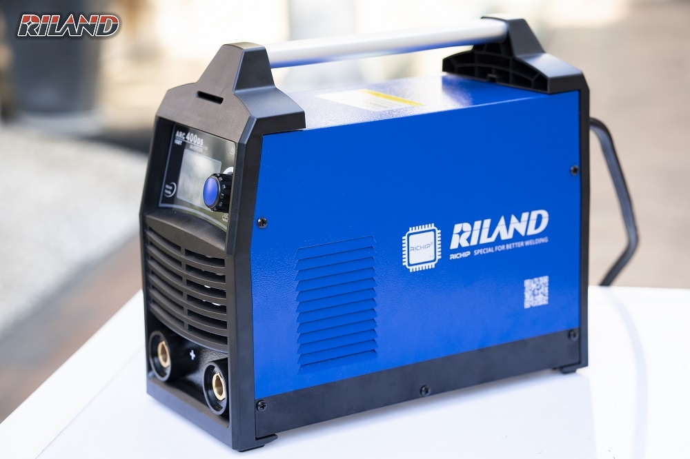 Máy hàn que điện tử RILAND ARC 400DS