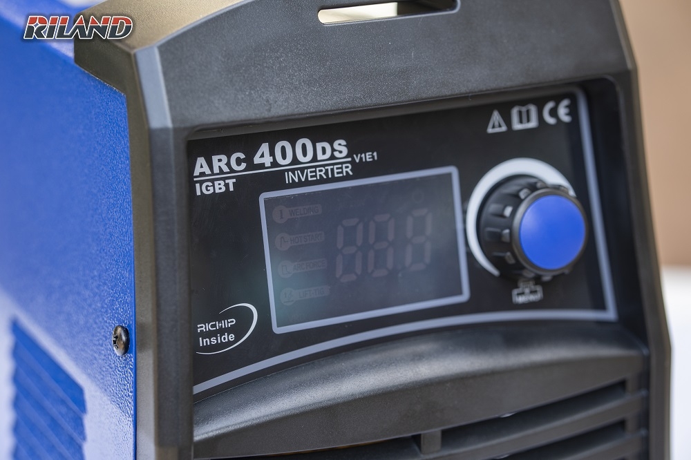 Máy hàn que điện tử RILAND ARC 400DS