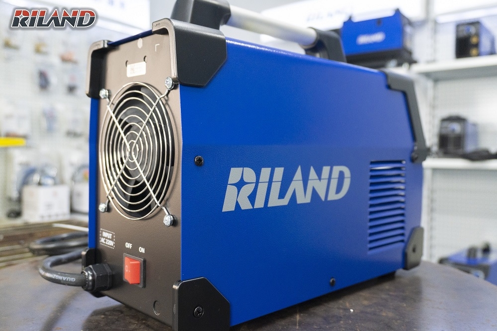 Máy hàn que RILAND ARC 200T