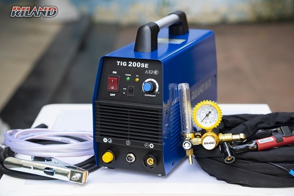 Máy hàn Tig Riland 200SE