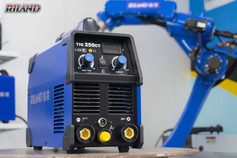 Máy hàn Tig Riland 250CT