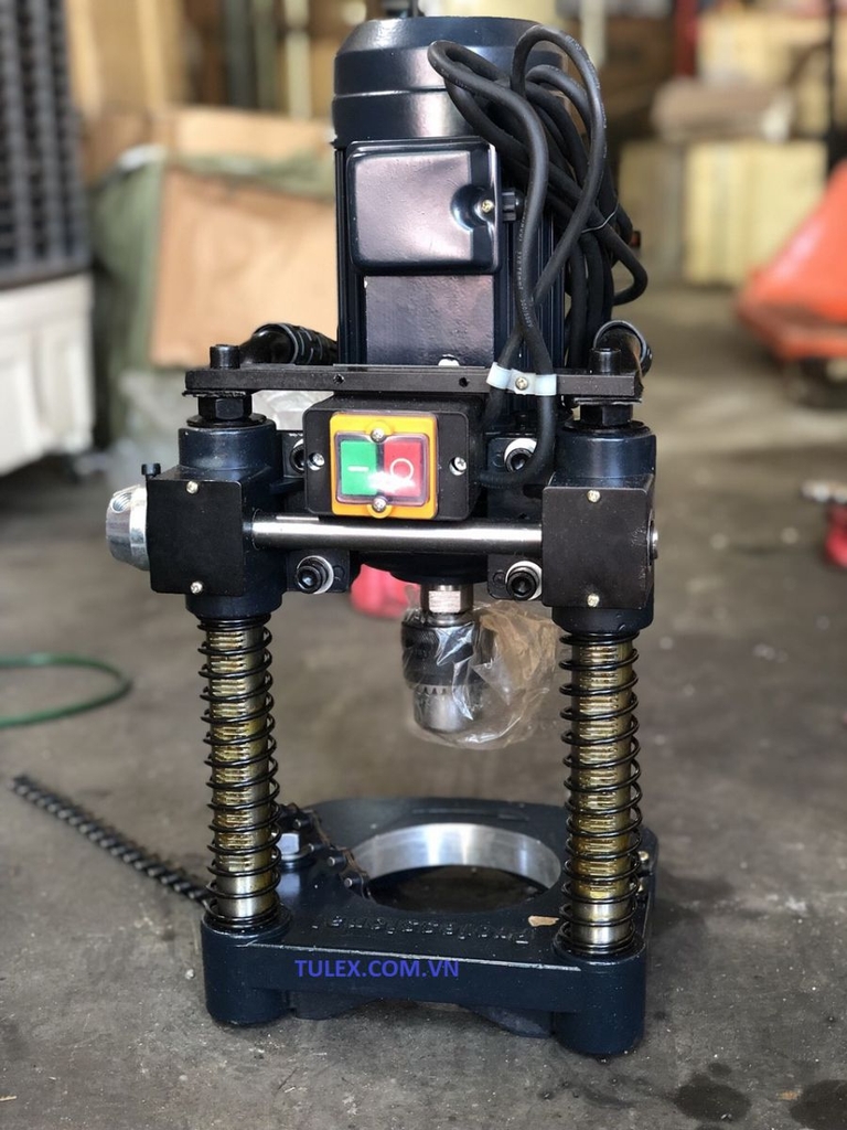 Máy Khoan Lỗ Ống TL-114D