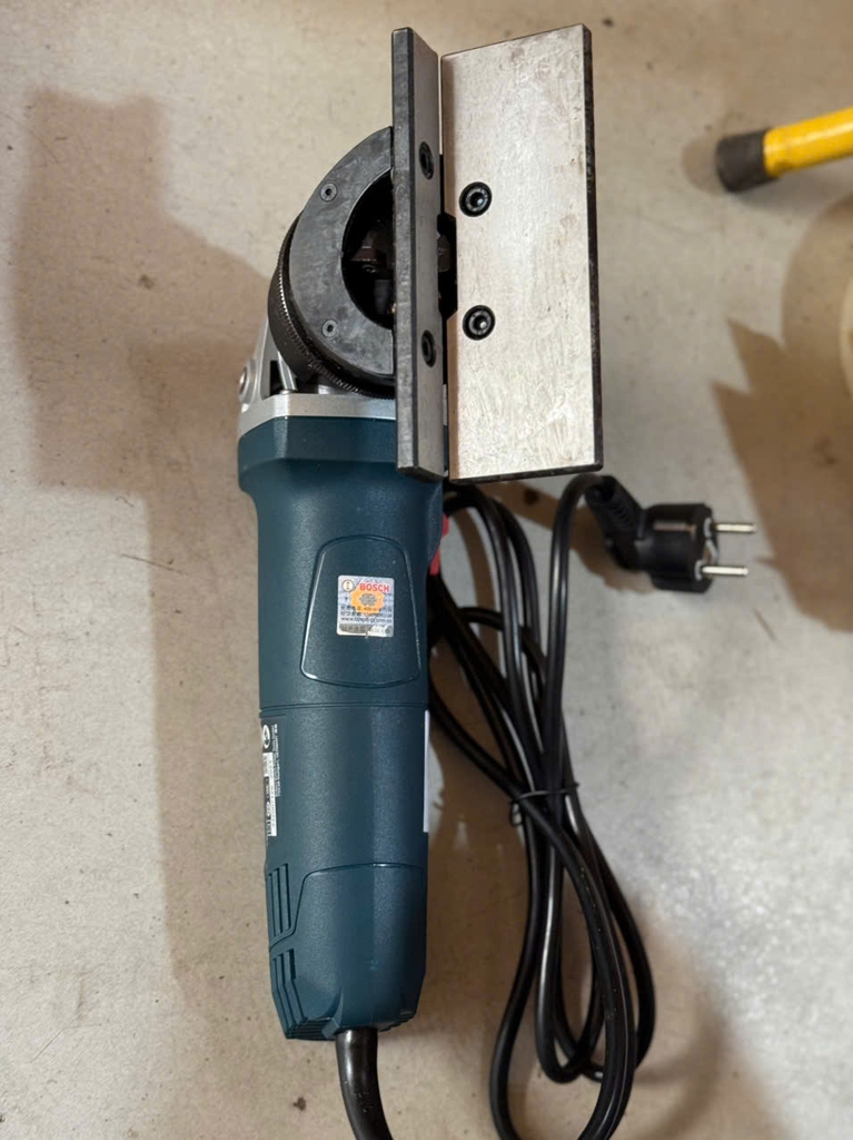 Máy vát mép cầm tay Unifast JT-120