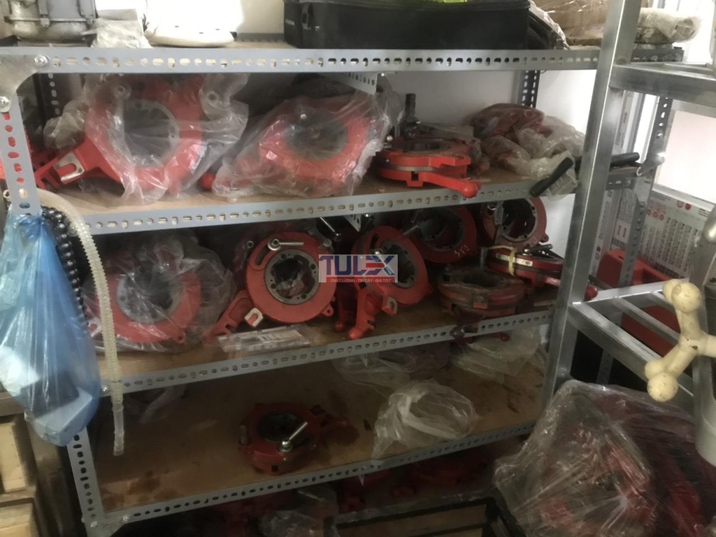 Đầu Cặp Dao Ren Máy Tiện Ren Ống