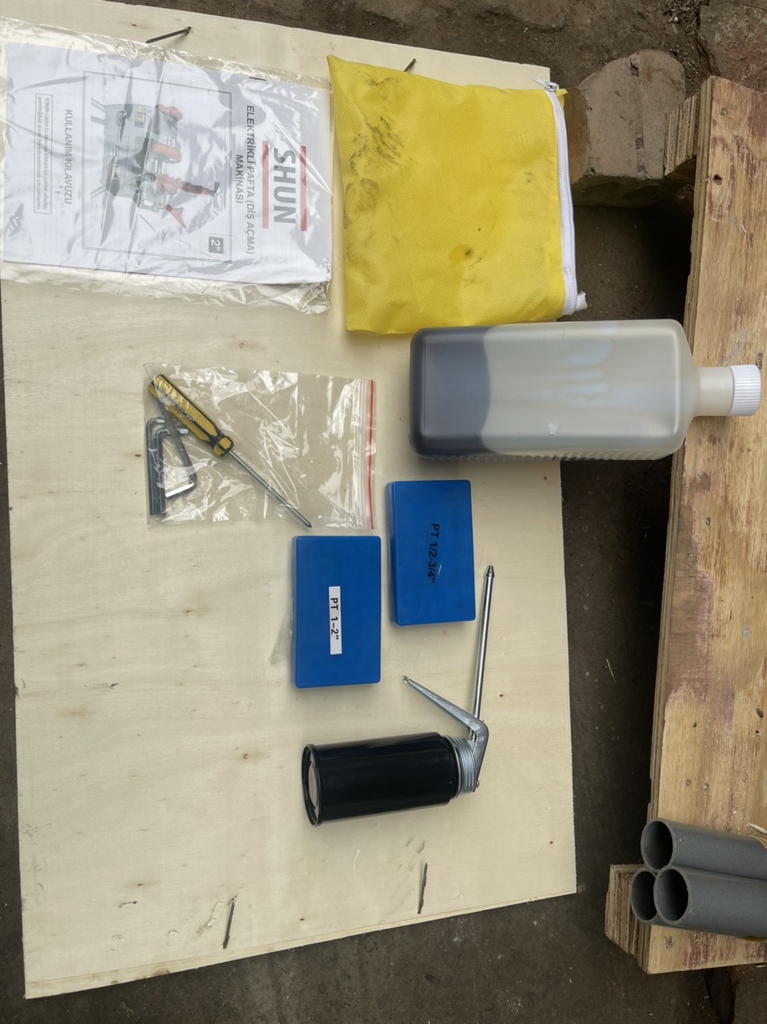 Máy Tiện Ren Ống Trung Quốc Z1T-R2 (21-60MM)