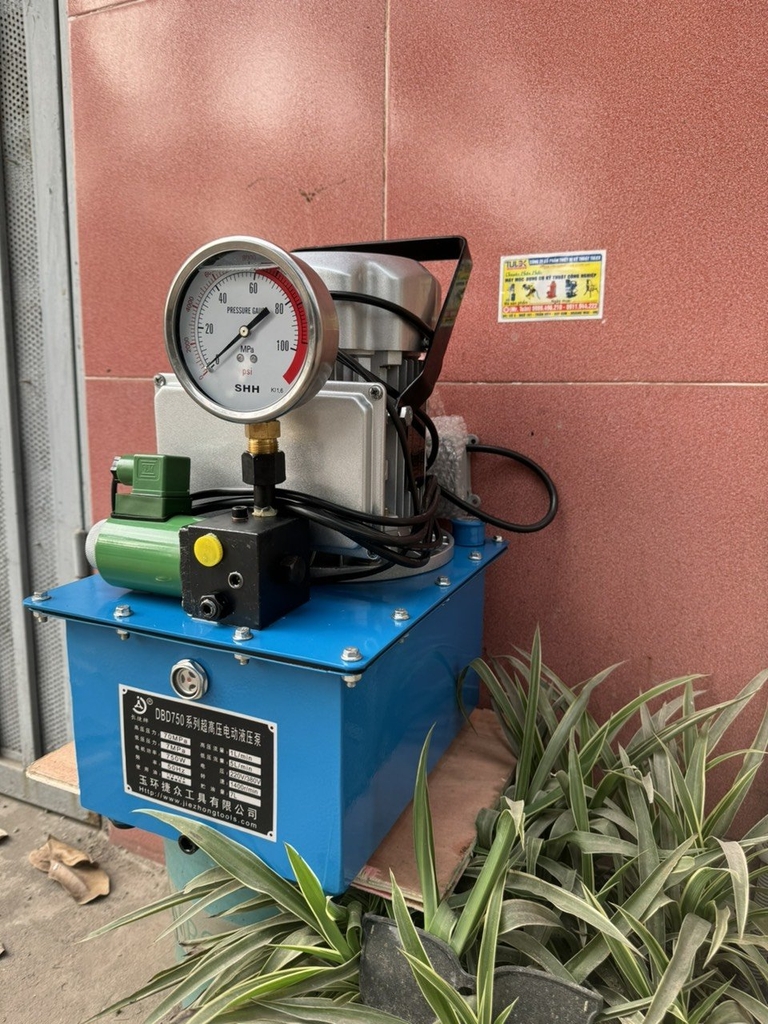 Bơm Điện Thủy Lực DBD750-D2