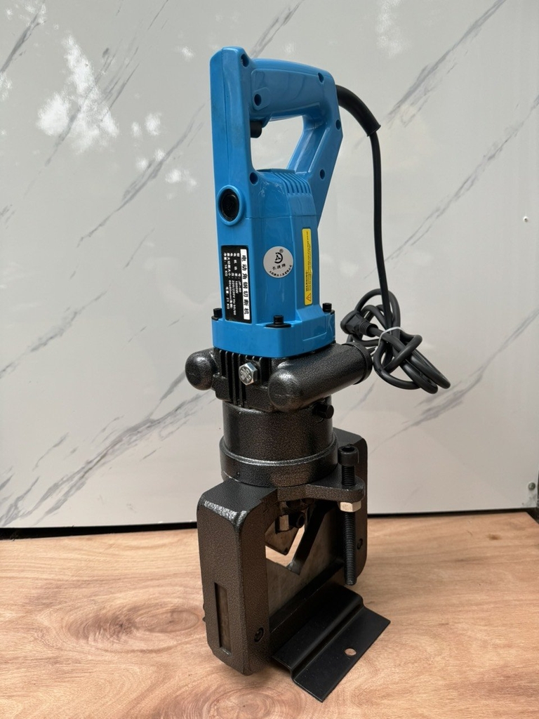 Máy Cắt Sắt Thép V Thủy Lực JP-60