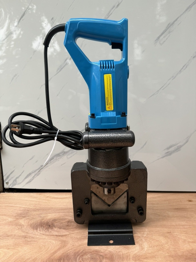 Máy Cắt Sắt Thép V Thủy Lực JP-60