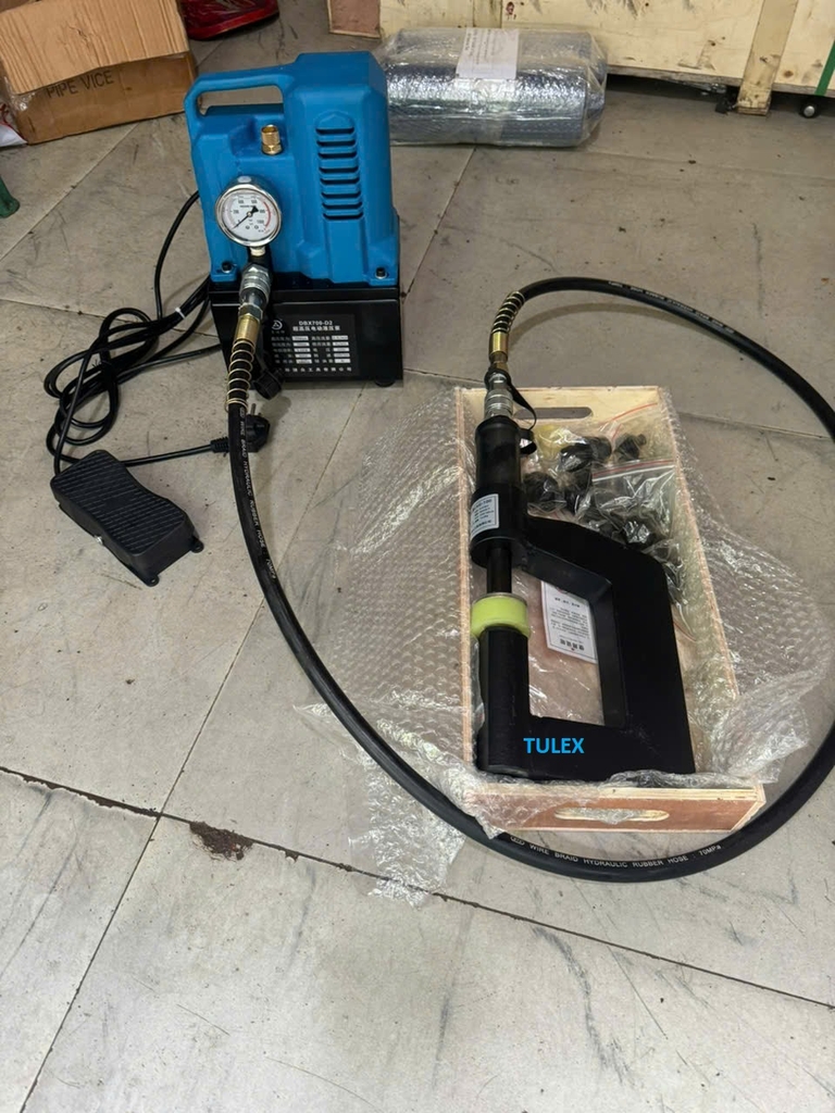 Đầu đột lỗ thủy lực CXG-100