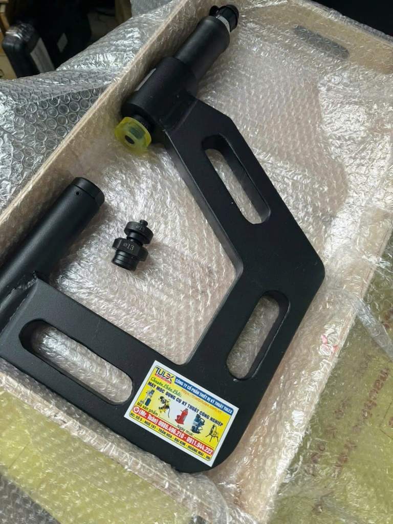 Máy đột lỗ thủy lực cầm tay CXG-190