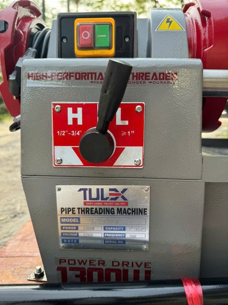 Máy Tiện Ren Ống Hộp Số Tulex Z1T-65G-A (21-76mm)