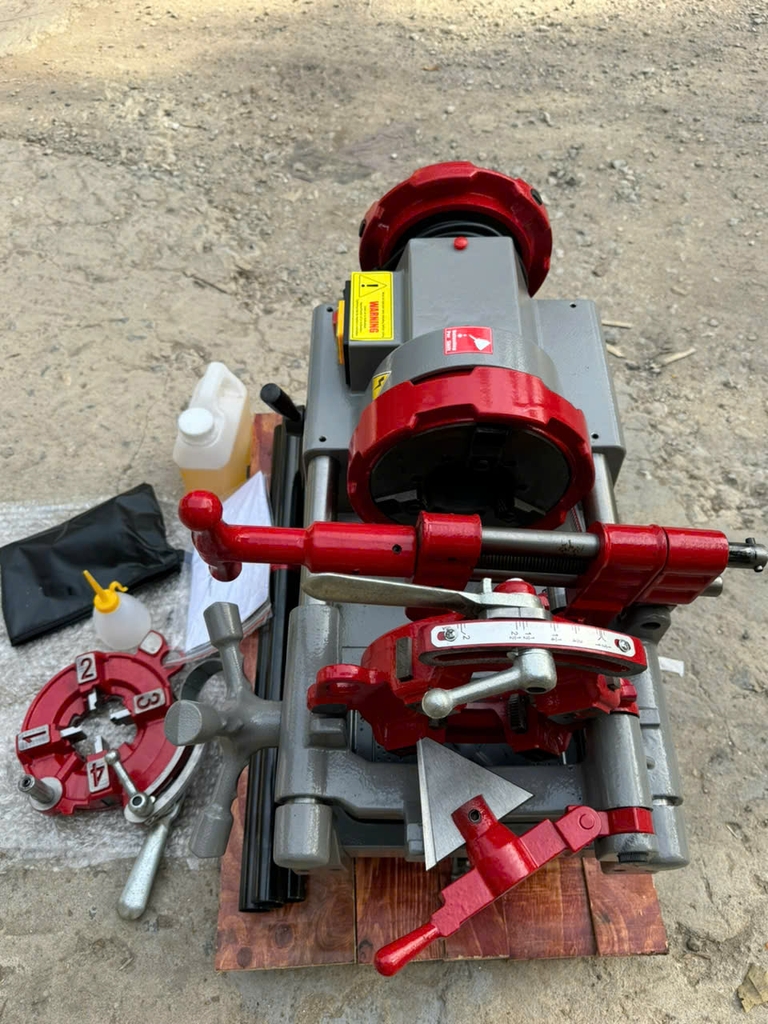 Máy Tiện Ren Ống Hộp Số Tulex Z1T-65G-A (21-76mm)