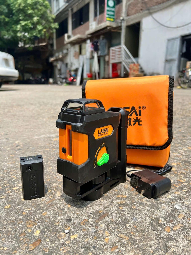 Máy cân bằng laser 5 tia xanh Laisai LSG660S