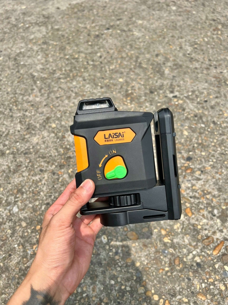 Máy cân bằng laser 5 tia xanh Laisai LSG660S