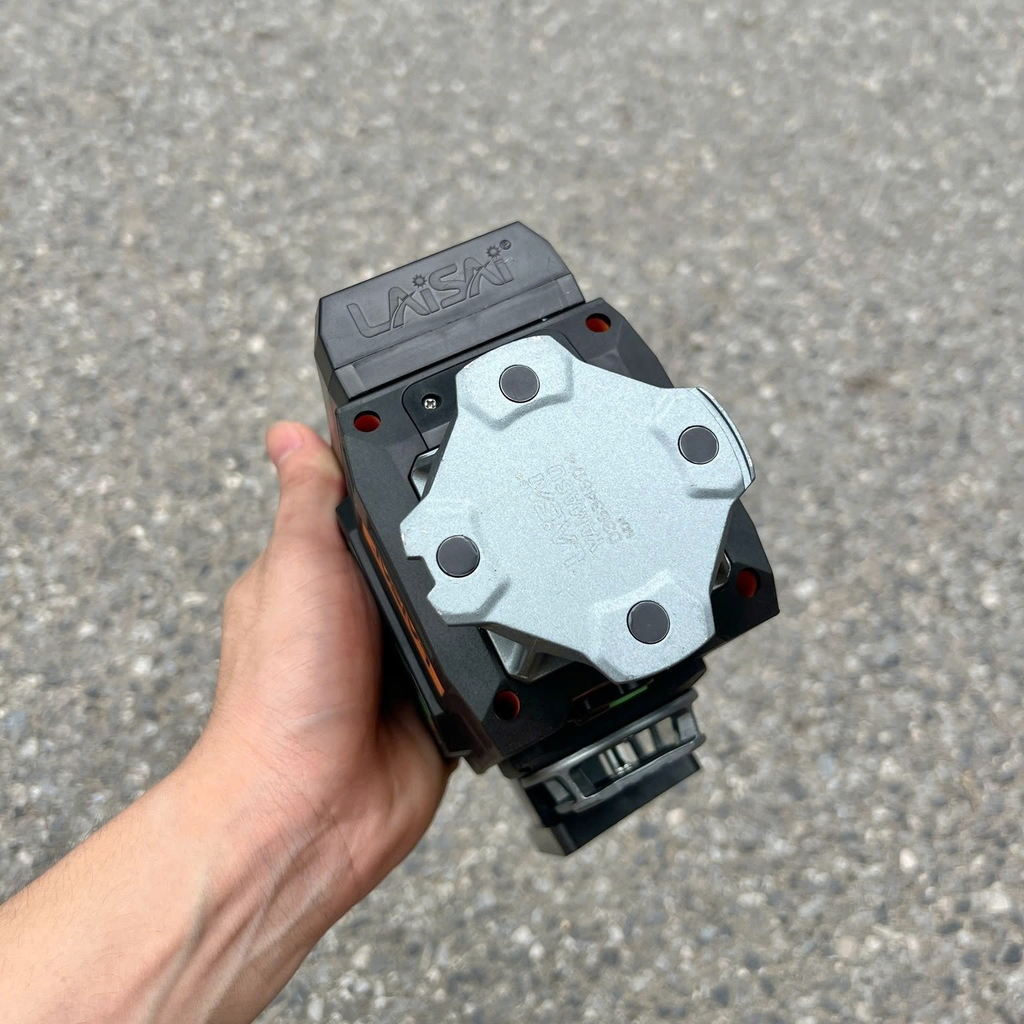 Máy cân mực laser 12 tia xanh Laisai LSG6650