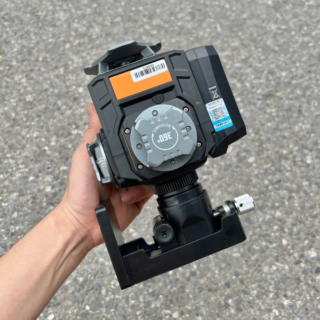 Máy cân mực laser 12 tia xanh Laisai LSG6650