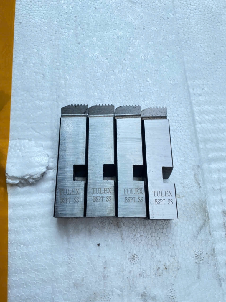 Dao Tiện Ren Ống Trung Quốc Tulex