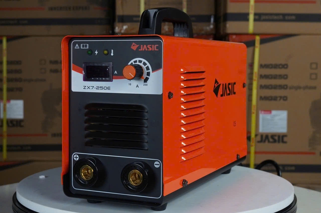 Máy Hàn Que Jasic ZX7 250E