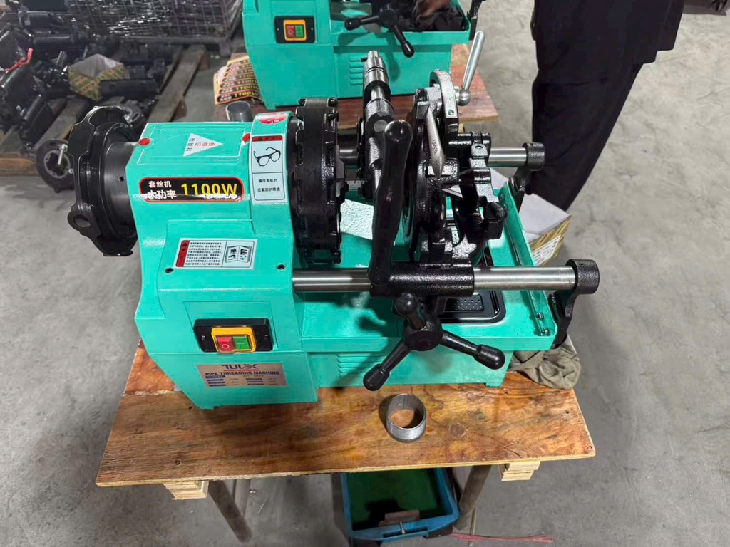 Máy Tiện Ren Trung Quốc Z1T-50AF (21-60mm) Xanh