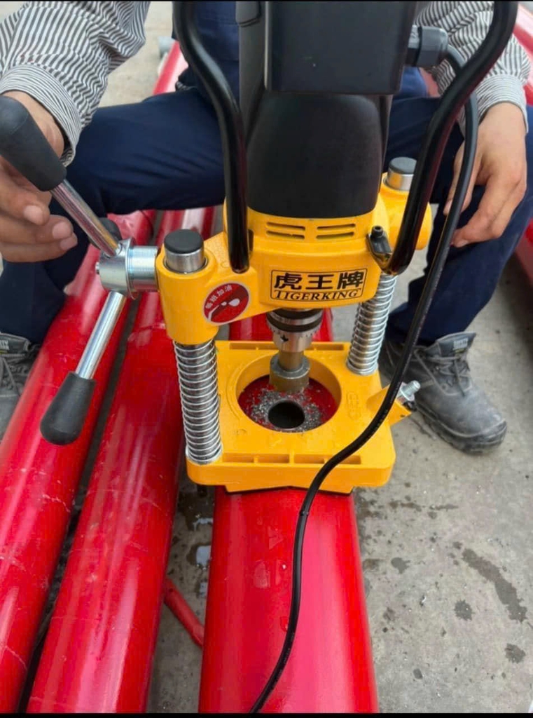 Máy Khoét Lỗ Ống KC114