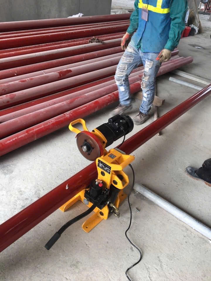 Máy cắt ống thủy lực QG8C-A