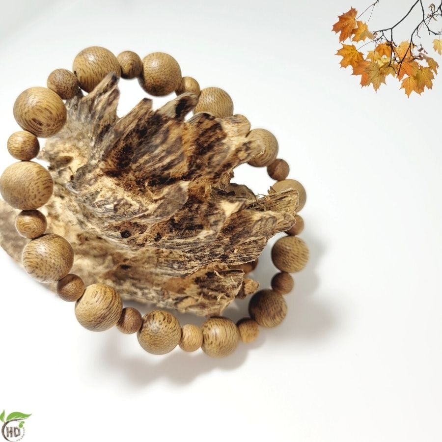 VÒNG TRẦM HƯƠNG MÂN CÔI