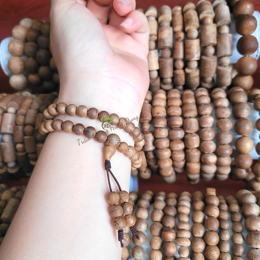 VÒNG TAY TRẦM HƯƠNG 54 HẠT