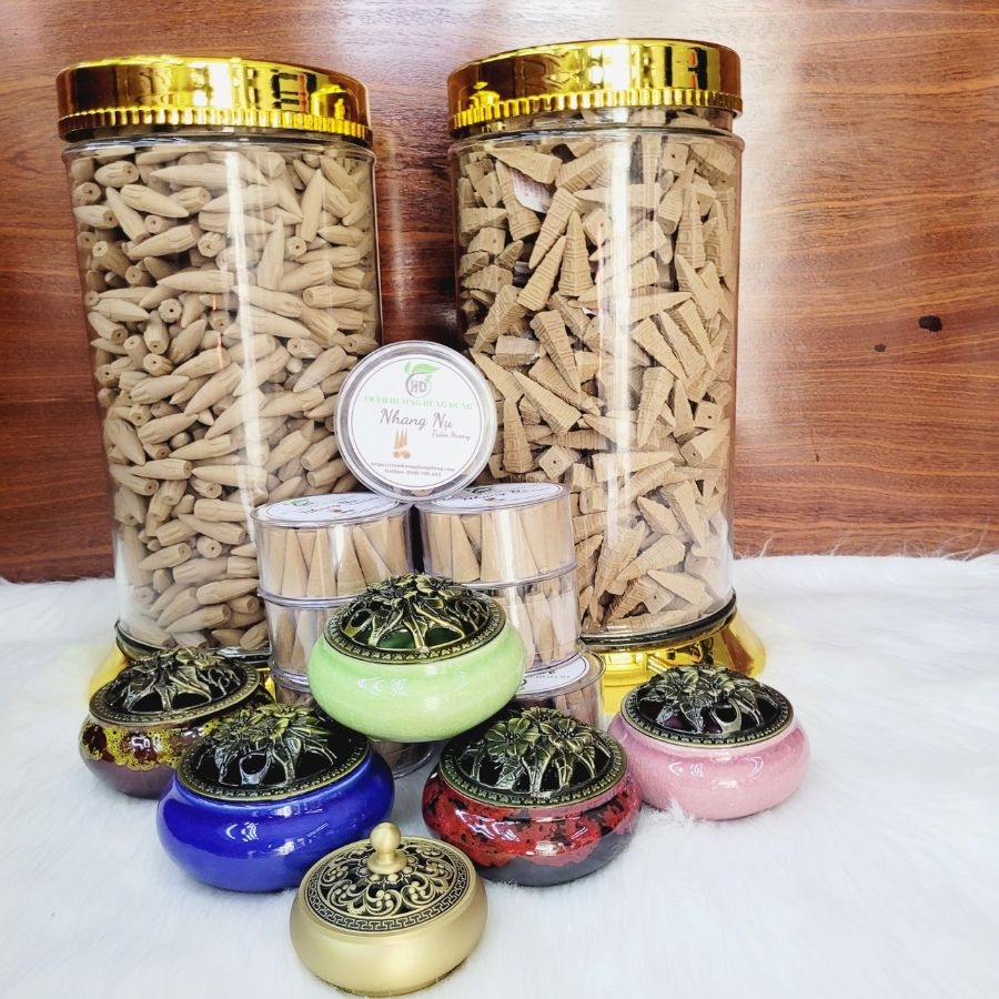NỤ TRẦM HƯƠNG BÚP SEN KHÓI NGƯỢC HƯƠNG TỰ NHIÊN 100% NGUYÊN CHẤT