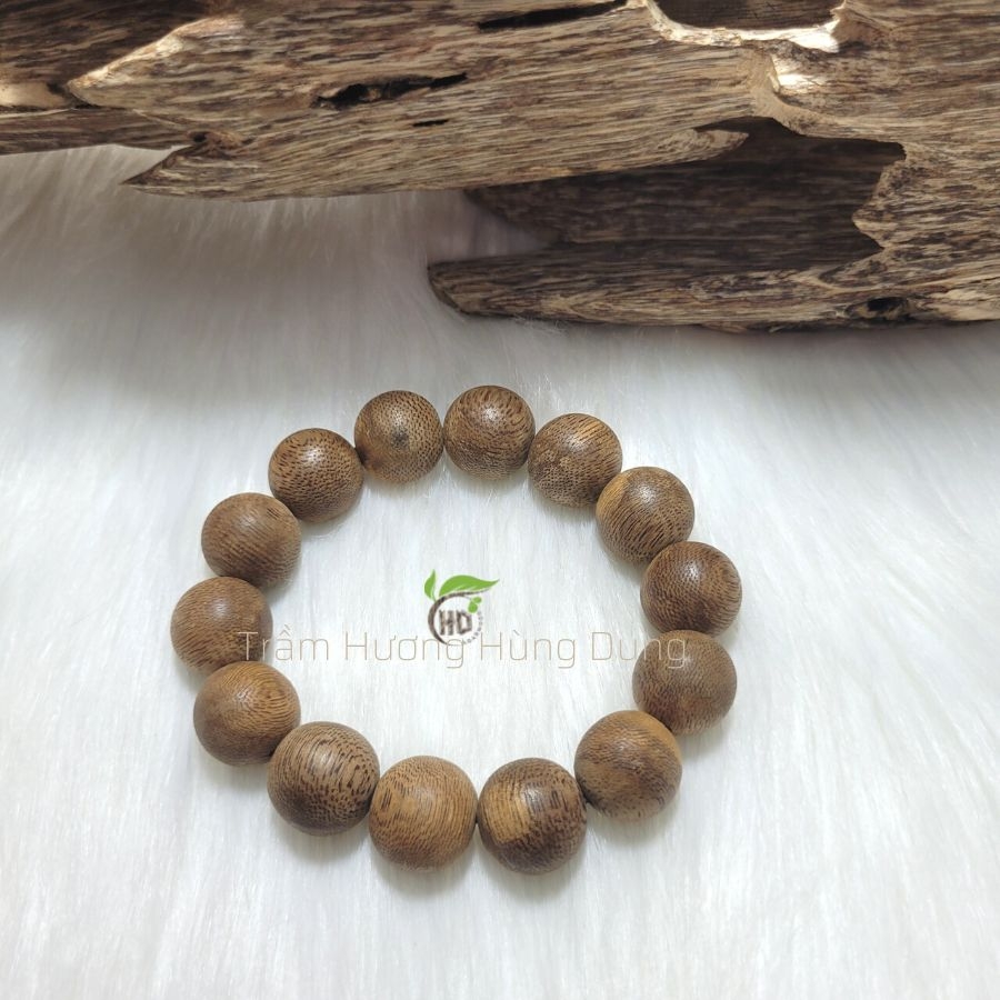 VÒNG TAY TRẦM HƯƠNG TỰ NHIÊN 16MM
