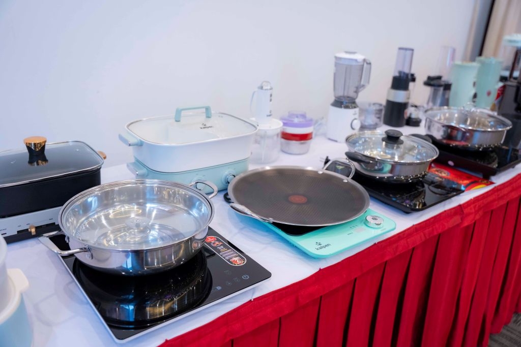 Trưng bày sản phẩm gia dụng & điện gia dụng Kalpen tại Hội nghị "Âm vang Đại ngàn"