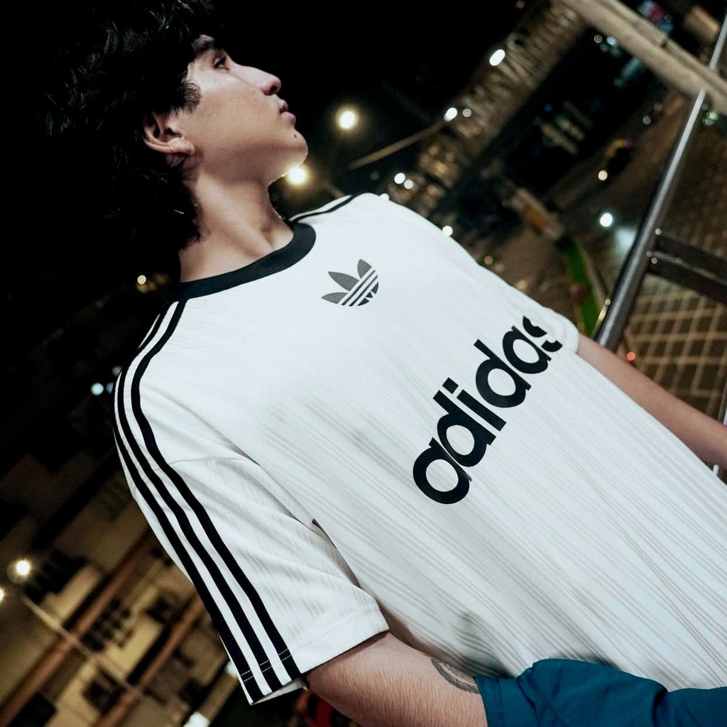 Áo Thun Adidas Adicolor White IM9459