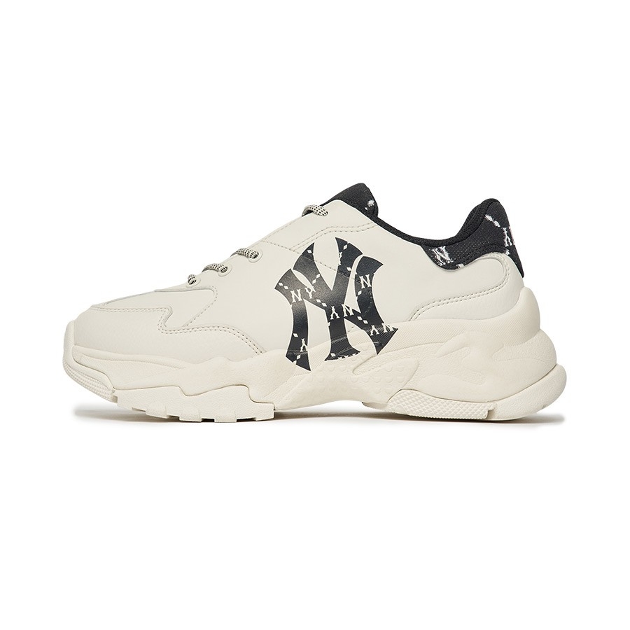 Giày MLB Chunky Liner Mid Classic Monogram New York Yankees Black Like Auth  rep 11  Roll Sneaker