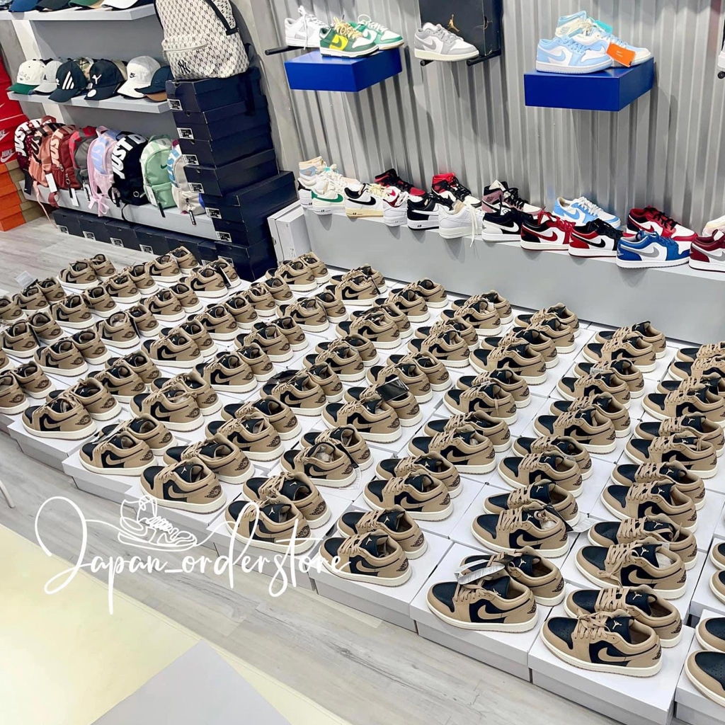 Giày Nike Air Jordan 1 Low Desert Black DC0774-201