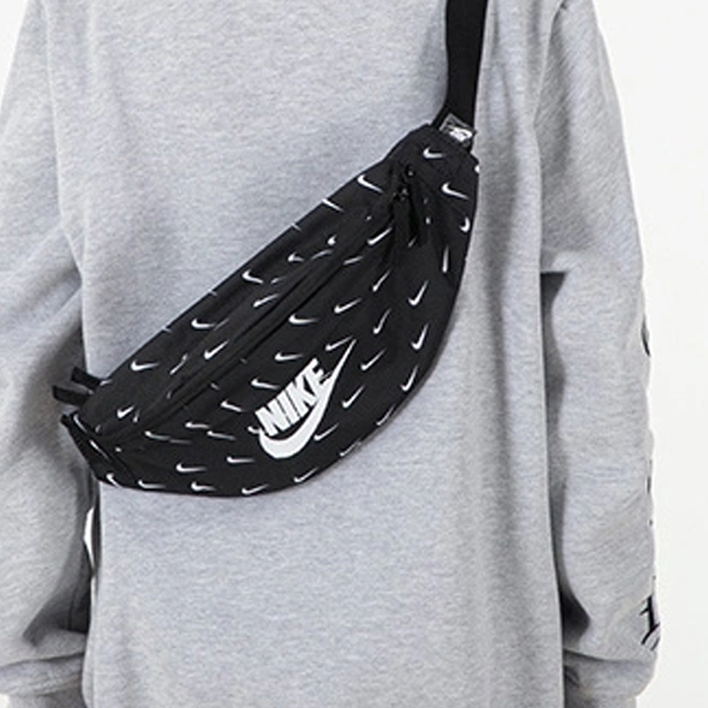 Túi đeo chéo Nike Heritage AOP Swoosh DM2161-010