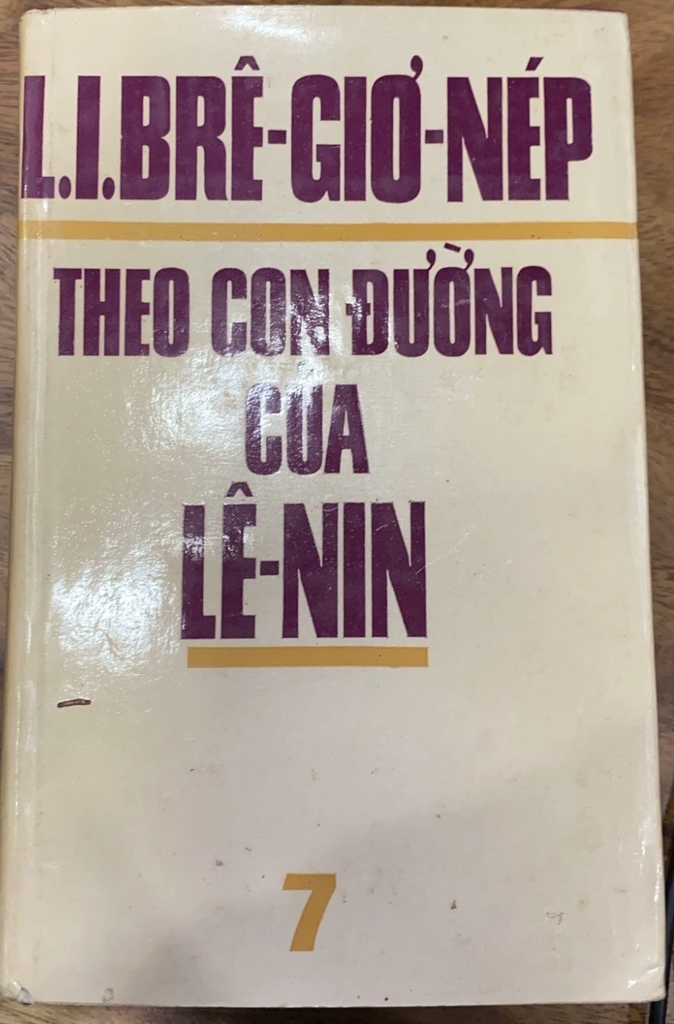 Theo Con Đường Của Lê Nin, Tập 7