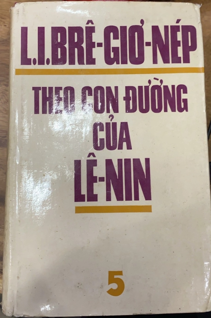 Theo Con Đường Của Lê Nin, Tập 5