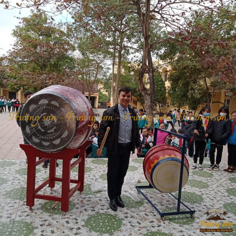 Bảng báo giá trống trường học