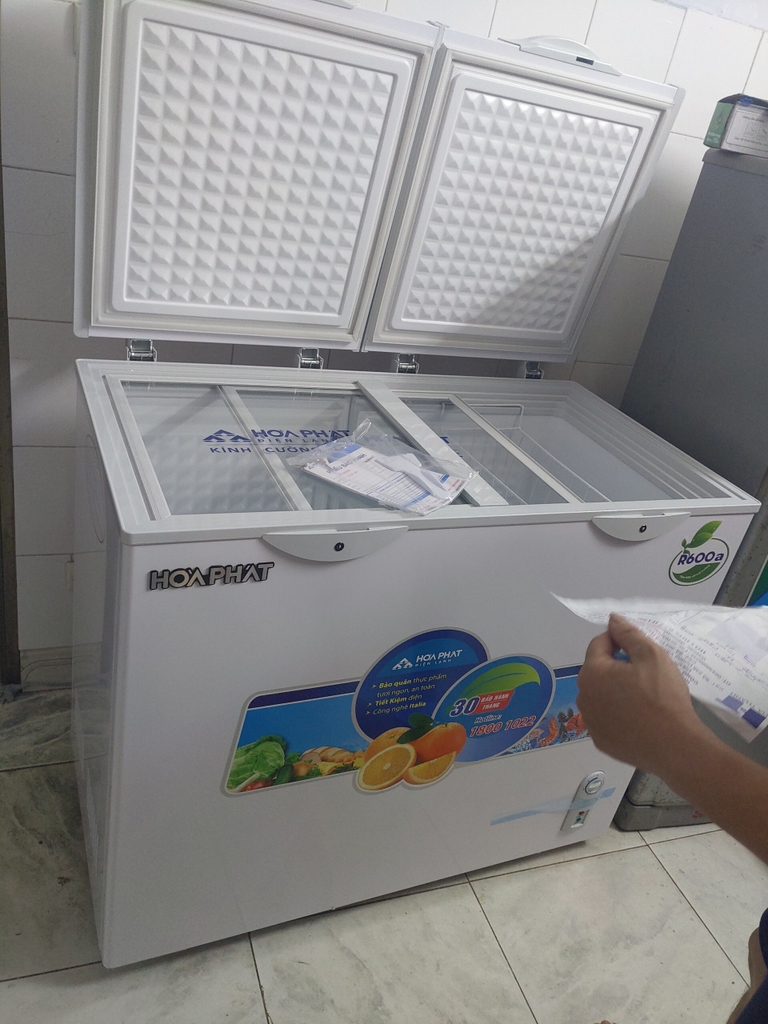 Giao tủ đông mát 220 lít tại 181 cầu giấy
