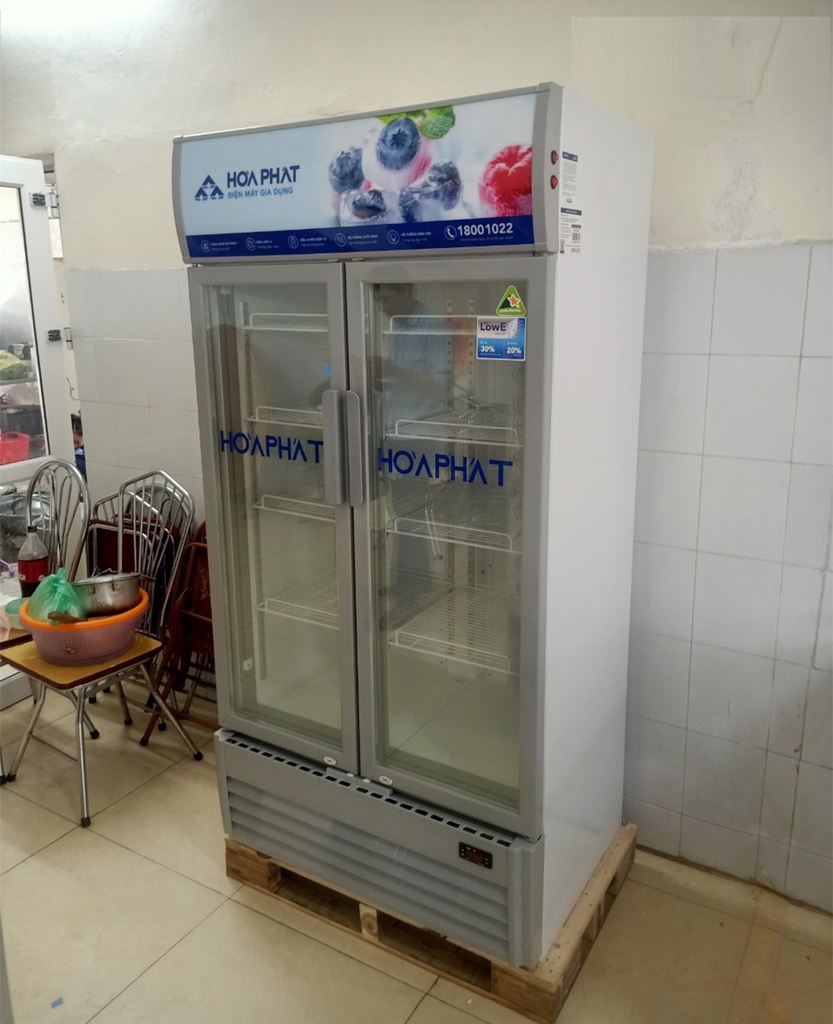 Tủ mát kính 2 lớp giữ nhiệt tốt đảm bảo nhiệt độ trong tủ ổn định